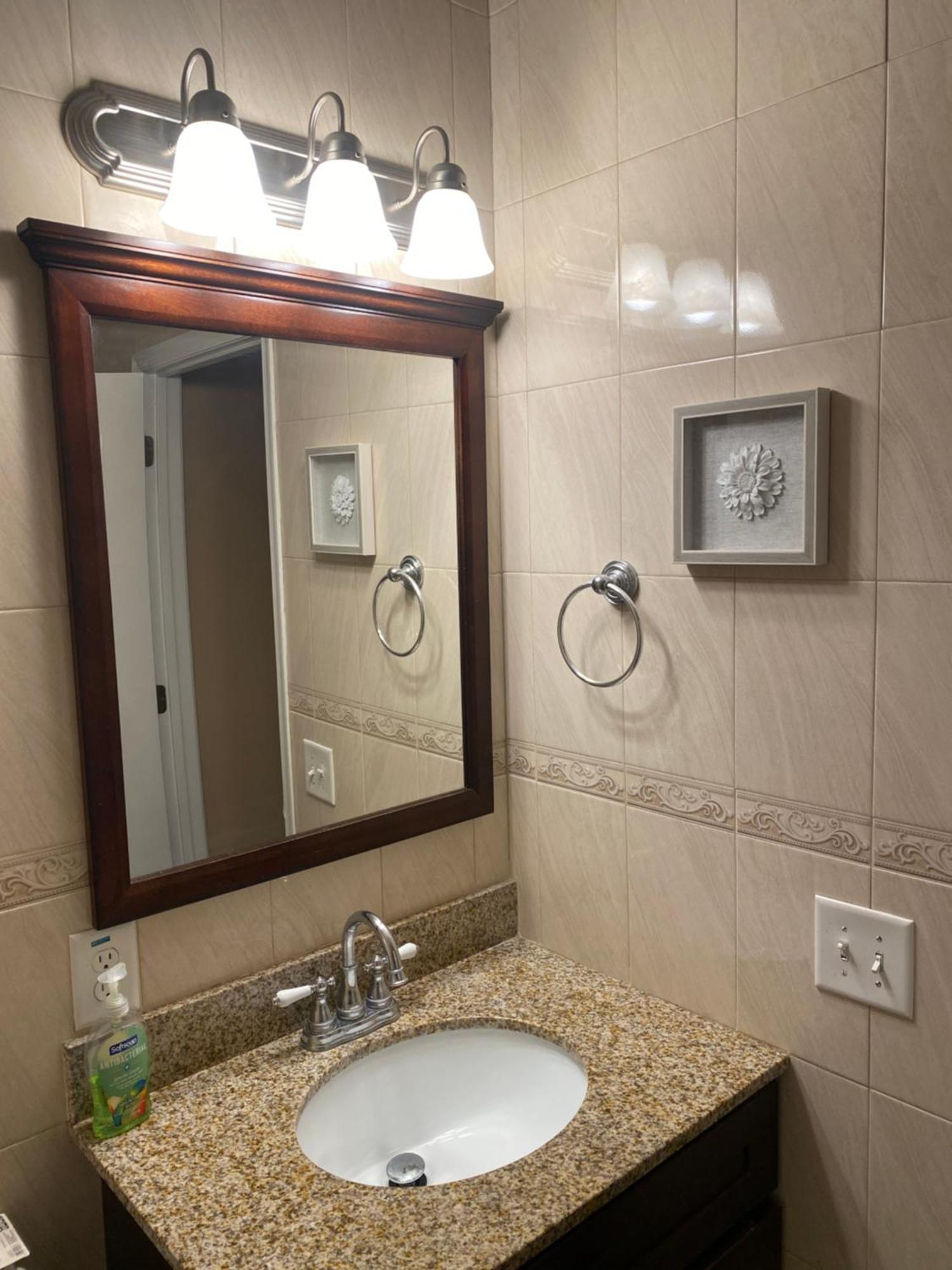 Quiet Apt Only 15 Mins Away From Midtown Manhattan เจอร์ซีย์ซิตี้ ภายนอก รูปภาพ